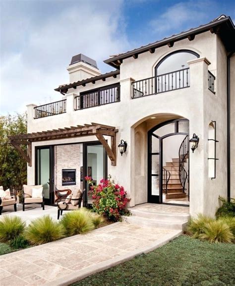 Soaring ceilings, open plan kitchen, dining and living rooms all flowing into. Tuscan Mediterranean House Plans Exterior Courtyard ...