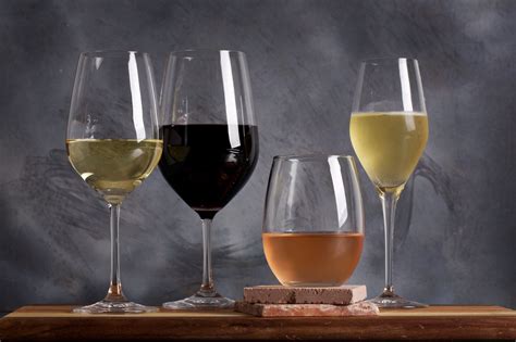 Dont Believe The Hype You Dont Need Glasses In Multiple Shapes And Sizes To Enjoy Wine The