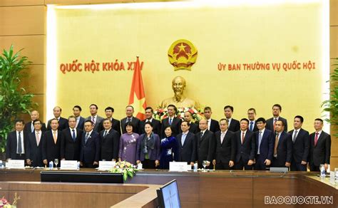 Với phong độ tuyệt vời đã làm được tại vòng loại thứ hai world cup 2022 khu vực châu á, tuyển việt. Chủ tịch Quốc hội Nguyễn Thị Kim Ngân tiếp các Trưởng Cơ ...