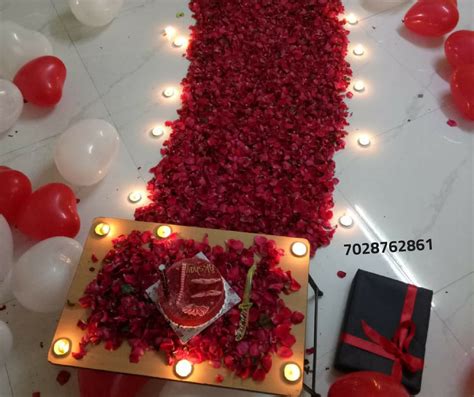 If you and your husband have a family, then it can be hard to find time to be romantic together. Romantic Room Decoration For Surprise Birthday Party in ...