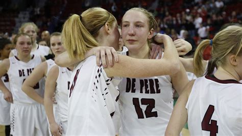 De Pere Girls Finish As D1 State Runner Up