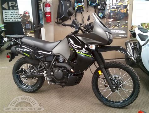 Well, the klr650 new edition isn't radically different from its. 2014 Kawasaki KLR650 New Edition - Moto.ZombDrive.COM