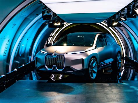 Bmws Vision Inext Suv Concept Sets A New Electric Course Wired