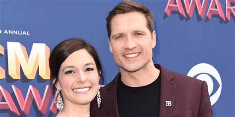 Walker Hayes And Wife Mourn Loss Of Their Seventh Child Singer Cancels
