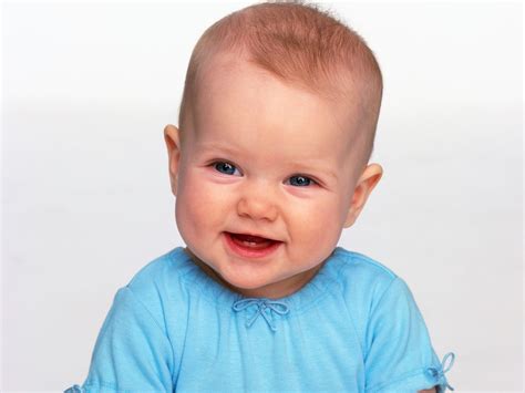 Cute And Smiling Babies Display Pics Awesome Dp
