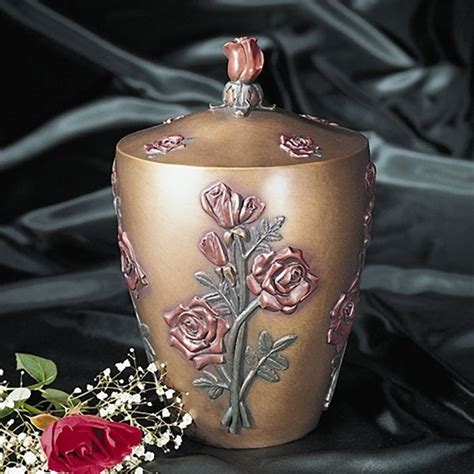 10363 Rose Bouquet Cast Resin Statuary Cremation Urn