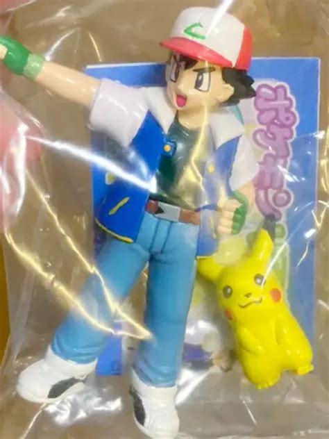 Pokemon Ash Ketchum And Pikachu Real Figure Collection 27in 2000 Vintage