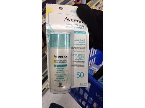 Aveeno Sensitive Skin Ultra Light Mineral Sunscreen Lotion Spf 50 40