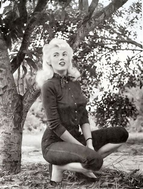 pin up photographer bunny yeager ca 1960s bunny was at least as pretty as her models photo