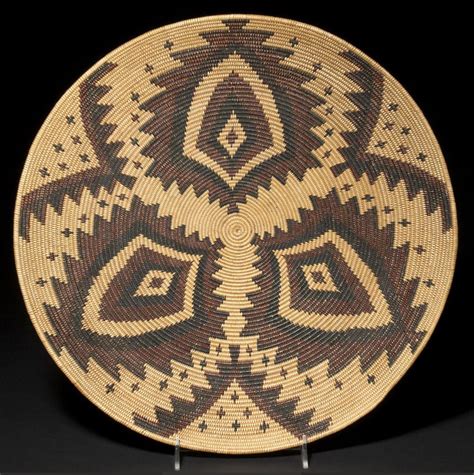 Maidu Polychrome Tray Precisely Woven In A Three Point Pattern Of