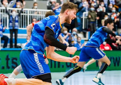 Neustart Der Wiesel Bei Den Eulen Tsv Bayer Dormagen Handball Gmbh