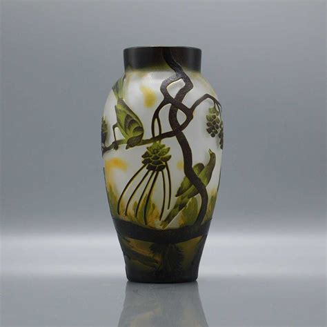 Cameo Glass 3 Color Art Glass Vase Birds On Branches