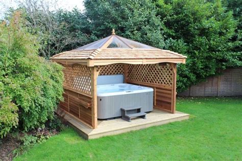 40 Hot Tub Enclosure Ideas In 2021