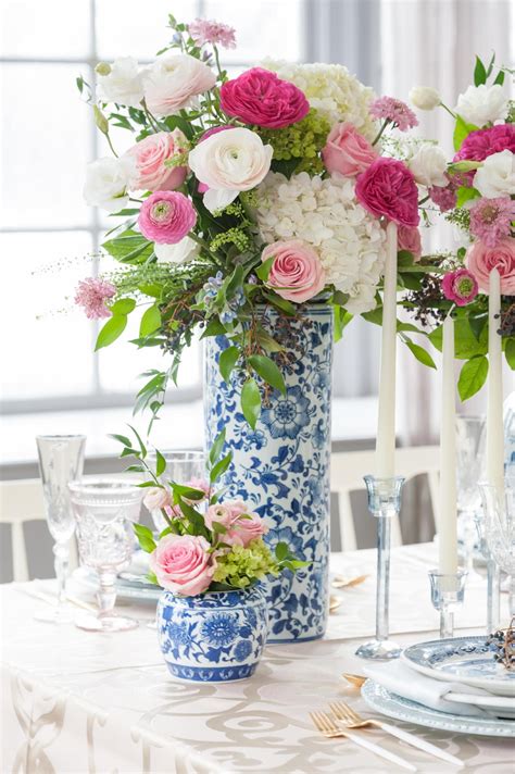 Flower Arrangements Blue And White Vase Beautiful Flowers