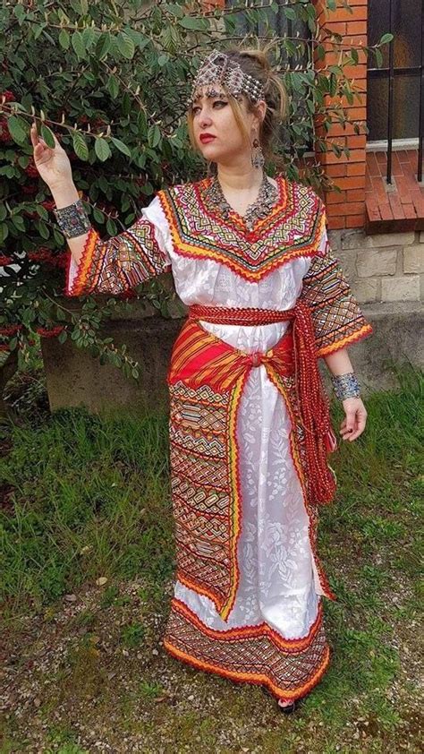 Robe Kabyle Traditional Outfits Algerian Clothing Fashion