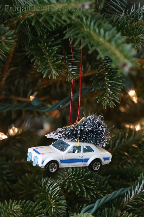 Creative Ideas For Christmas Decoration For Car To Make Your Ride Festive