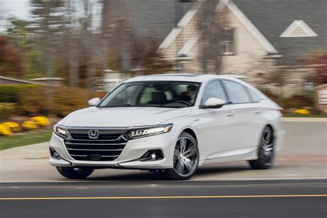 2022 Honda Accord Review Pricing And Specs Newsbinding
