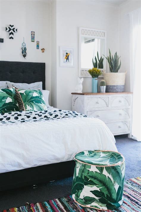 Homemydesign • may 14, 2019 • no comments •. Jess' Colorful Melbourne Townhouse | Tropical bedroom ...
