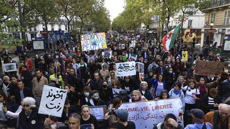 thousands in paris protest against iran s leadership following death of mahsa amini news bit