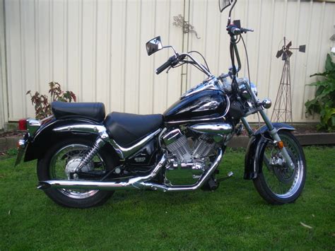 The intruder 150 is powered by 155cc bs6 engine which develops a power of 13.4 bhp and a torque of 13.8 nm. 2008 Suzuki 250cc Vl250 (lc250 Intruder) K7 - JBW3317050 ...