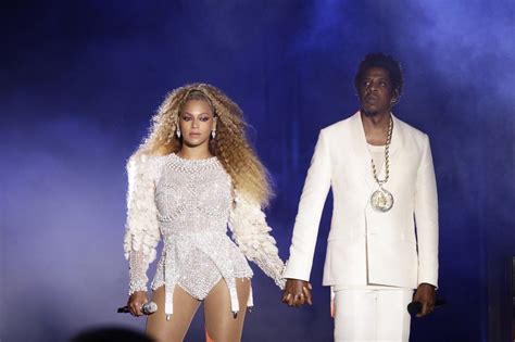 Beyoncé And Jay Z Performing In East Rutherford — Round 1 Otrii Beyonce