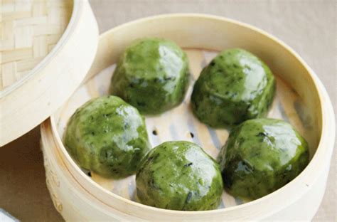 Happy Spring Festival In Shanghai The Green Rice Ball Season Has Come