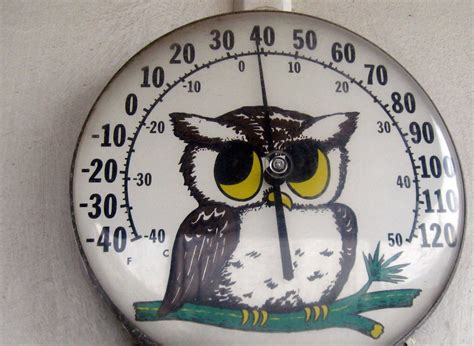 Easy to use converter for fahrenheit to celsius (°f to °c) temperature conversions and celsius to fahrenheit (°c to °f), centigrade conversion also included. 40 degrees Fahrenheit = 4.44444444 degrees Celsius | Flickr
