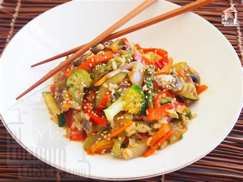 Un plato completo y sin gluten. Wok de verduras con soja · El cocinero casero - Entrantes