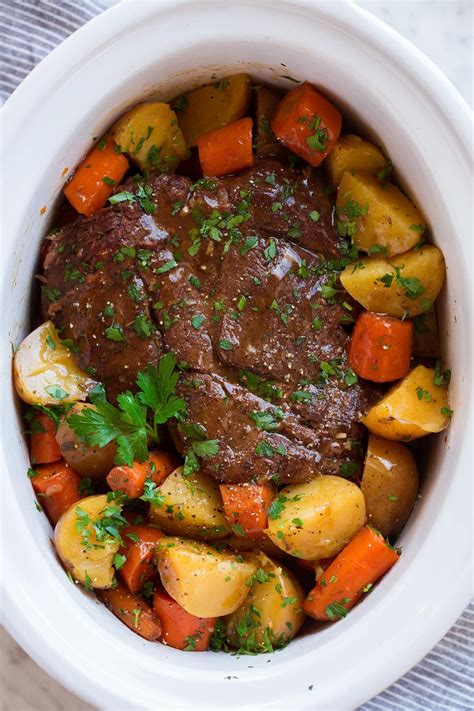 Moist Slow Cooker Roast Beef With Vegetables Go Food Recipe