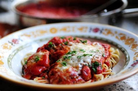 Lightly coat a 9×13 baking dish with nonstick spray and set aside. Chicken Parmigiana | Recipe | Chicken recipes, Chicken ...