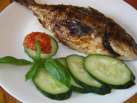 Tasty Indonesian Food - Ikan Bakar