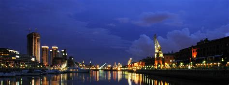 Before going to buenos aires my friends and local guides, i kept in touch with, warned me that criminal activity in the city is rather high. Notas sobre Fotografía: Puerto Madero, Buenos Aires ...