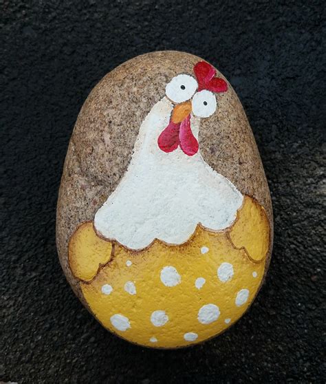 Pin By Tonya Lorraine Powell On 1 Rock Art Chickensbirds Rock