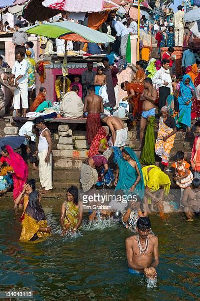 River Bathing Indian Women Photos And Premium High Res Pictures Getty Images