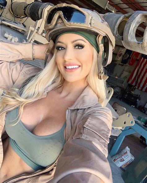 Rianna Conner Carpenter 🇺🇸 On Twitter Who Wants To Ride With Me Combat Barbie Style 🤘🏼😎💥🇺🇸