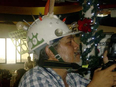 Practical Crazy Hats Suggestions For A Festive Christmas