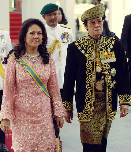 Places kuala terengganu sekolah kebangsaan sultan sulaiman ii. WARISAN RAJA & PERMAISURI MELAYU: Tunku Annuar Dalam ...