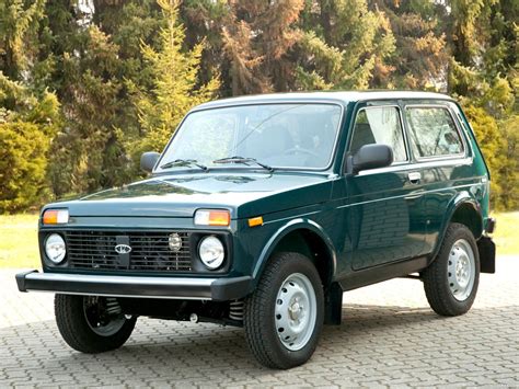 El Lada Niva de tercera generación llegaría en 2018... un relevo ya
