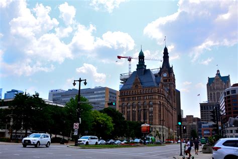 Building Advantage partners finance $230 million for city development