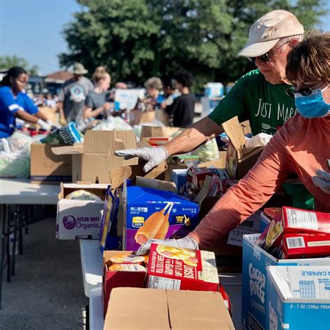 4th Friday Mobile Food Market & Distribution - Arlington, TX