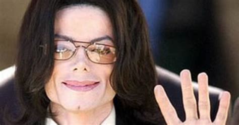 Michael Jackson Regresa A California