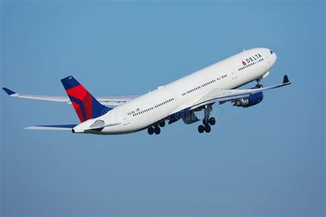 Delta Airlines Plane Taking Off Close Up View Of Cabin Crew Editorial