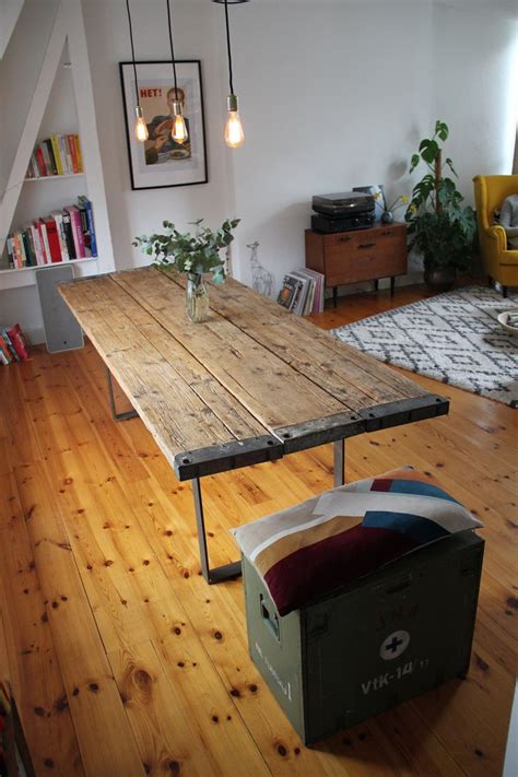 Weitere ideen zu bett, bett bauen, bett selber bauen. Tisch aus Gerüstbohlen | Etsy in 2020 | Gerüstbohlen ...
