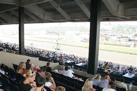 Stretch Run Reserved Seating At Del Mar