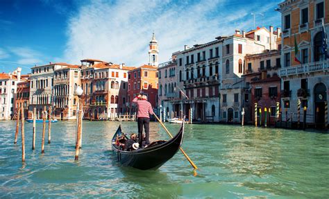 Discover your favorite side of venice. Hidden Gems of Venice Walking Tour, Rialto Bridge and ...