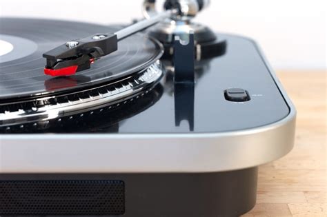 The 7 Best Bluetooth Turntables 2023 Musician Wave