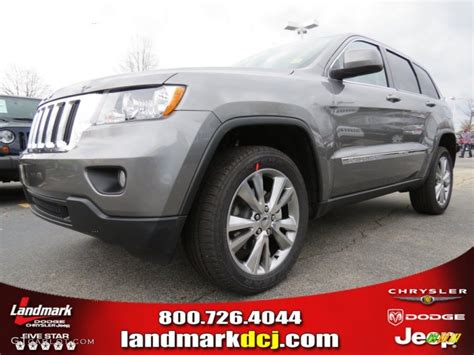 2013 Mineral Gray Metallic Jeep Grand Cherokee Laredo X Package