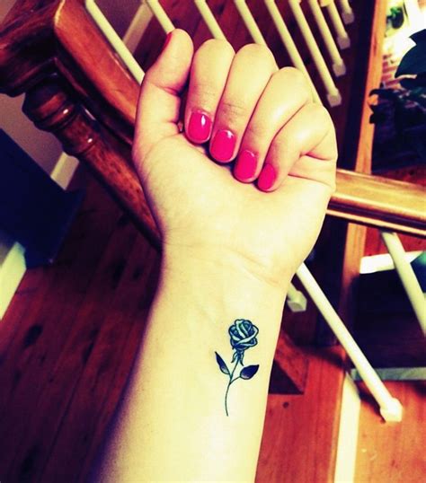 12 Cute Small Tattoo Ideas For Girls | Phyle Style