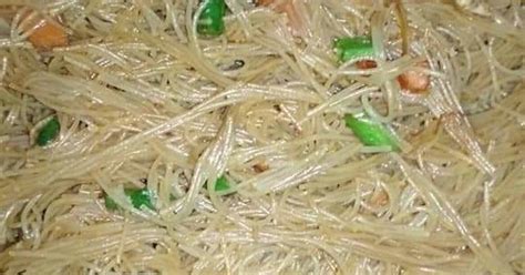 Sajikan bihun goreng jamur kuping bersama taburan bawang goreng, acar mentimun, dan cabai rawit hijau. 23.325 resep miehun enak dan sederhana ala rumahan - Cookpad