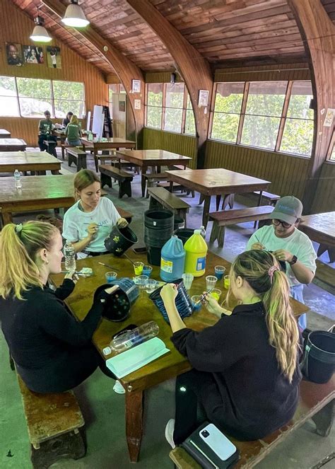 Barclays, Old Navy, and Rockland Conservation Corps Volunteers Team up